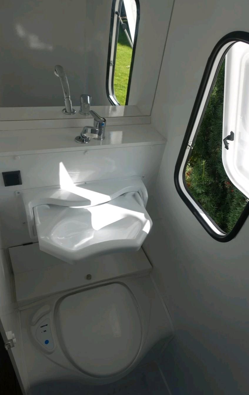 Niewiadow NT-Sprint Wohnwagen Neu Dusche/WC