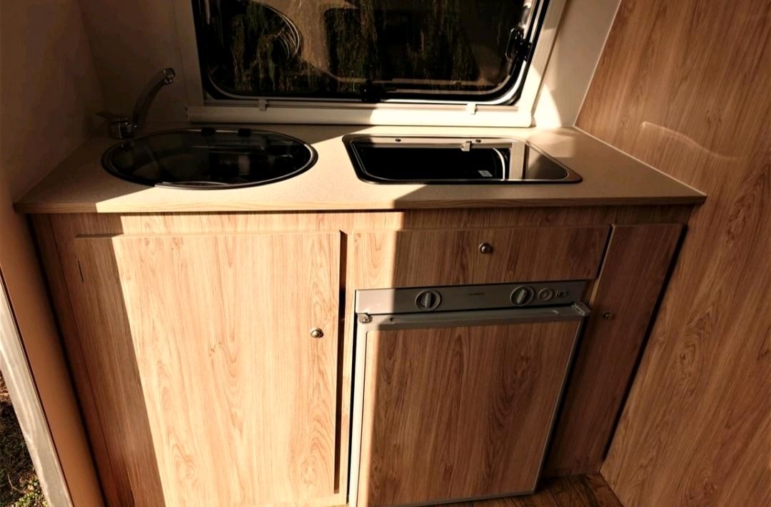 Niewiadow NT-Sprint Wohnwagen Neu Dusche/WC