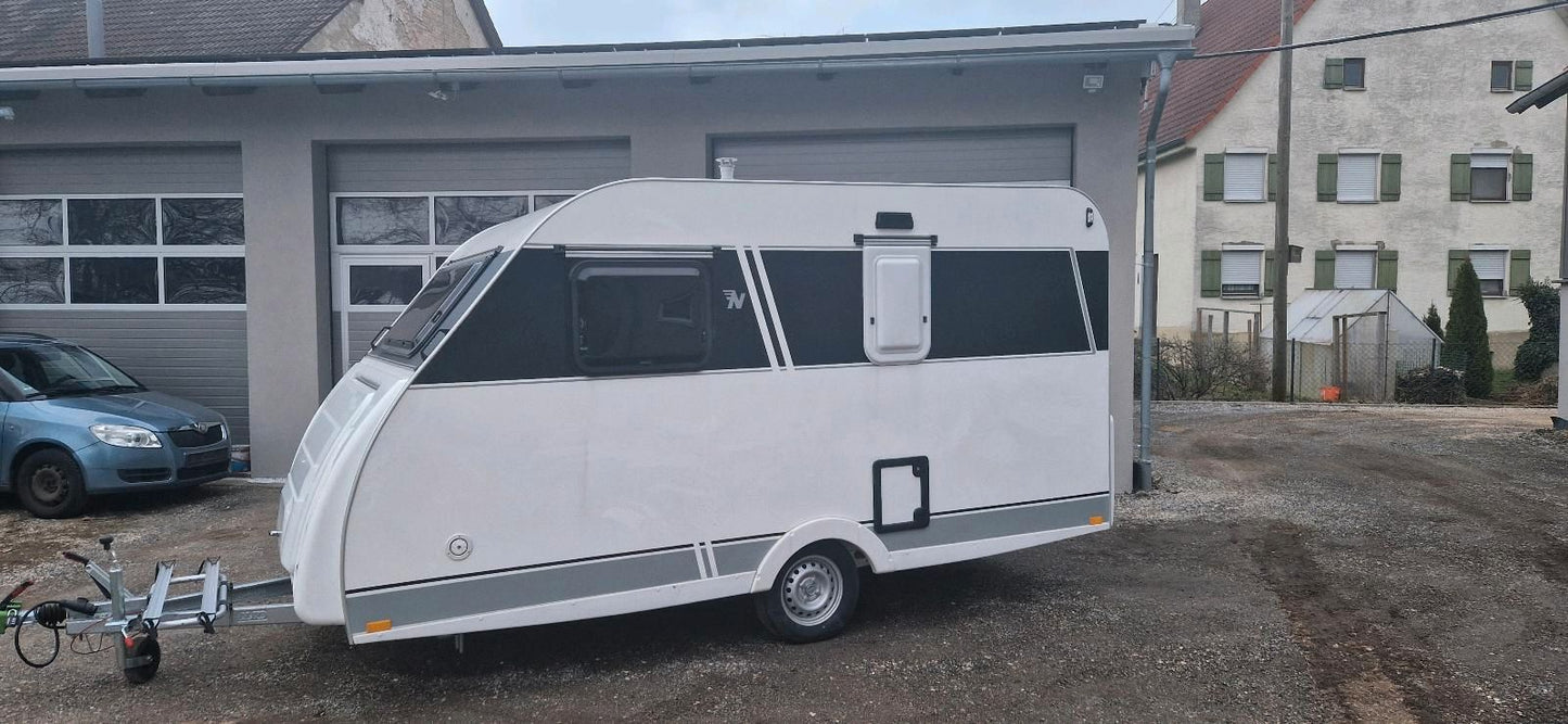 Wohnwagen Vermietung 3+1 Personen Küche/WC/Dusche & Zubehör