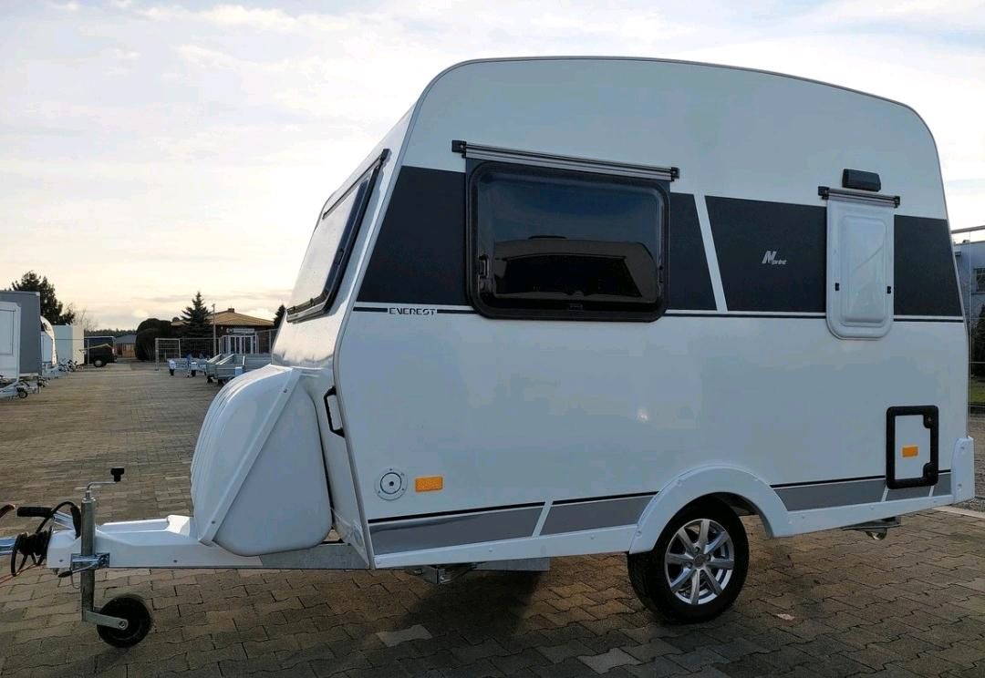Niewiadow NT-Sprint Wohnwagen Neu Dusche/WC